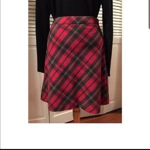 Red and gray plaid skirt. Sz 12
